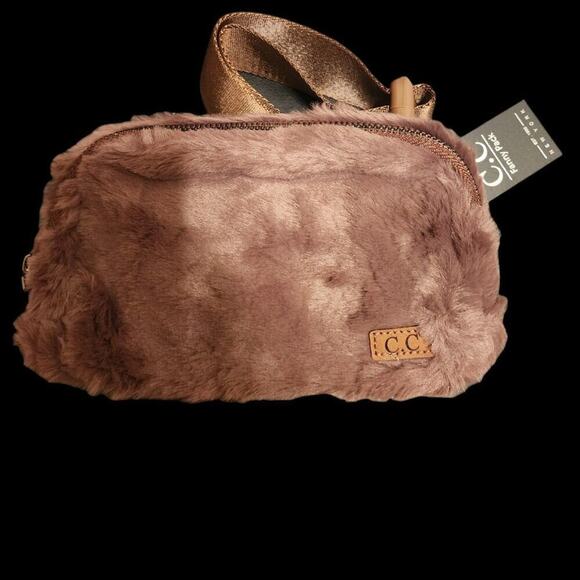 CC BROWN FUR BELT BAG - Picture 1 of 1
